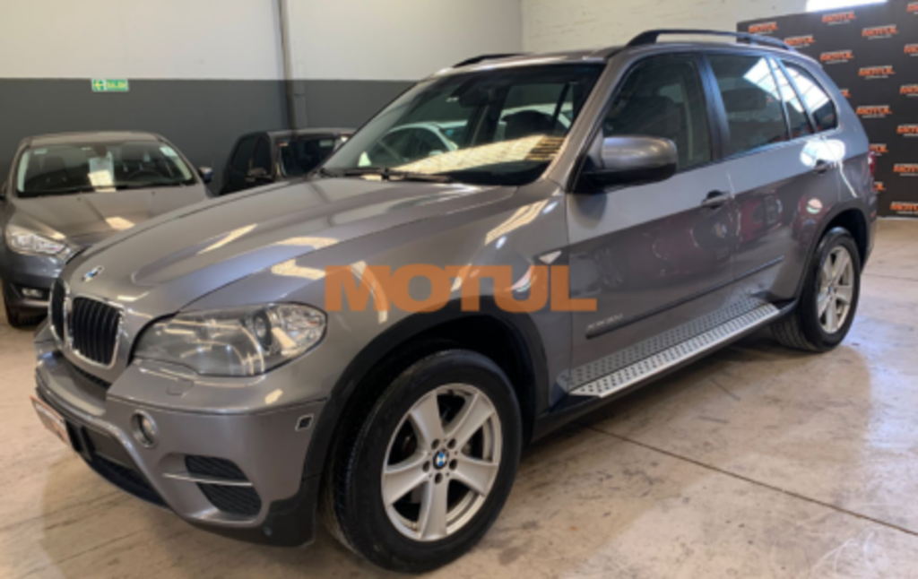 BMW X5 Executive Drive AT 3.0 2011