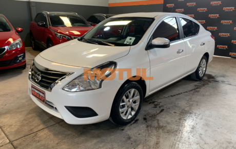 Nissan Versa V-Drive Plus AT 1.6 2021