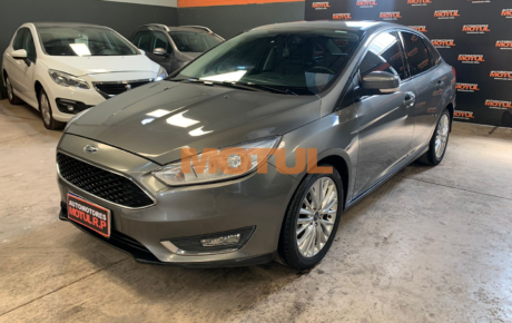 Ford Focus SE Plus M/T 2.0 Nafta 2017