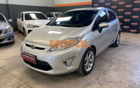 Ford Fiesta Titanium M/T 1.6 Nafta 2012