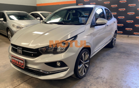 Fiat Cronos Precision M/T 1.8 Nafta 2021